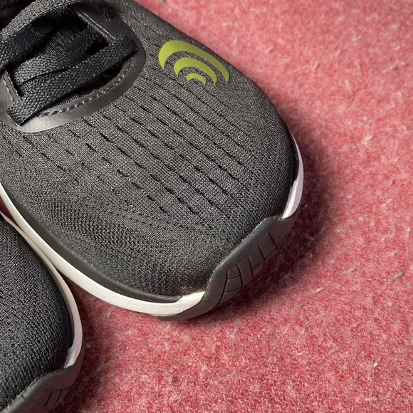 Topo UltraFly 3 Performance Running Shoes - Picture 13 of 14